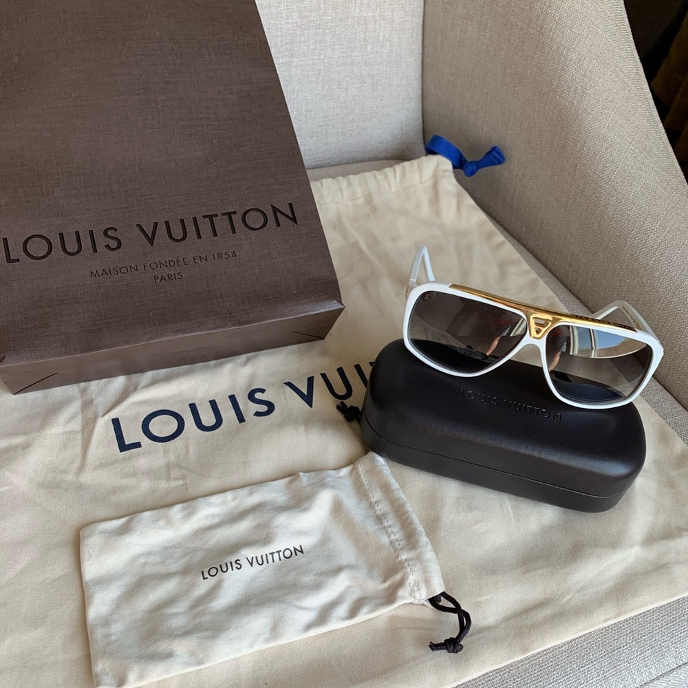 Louis Vuitton EVIDENCE Sunglasses 🔥🔥🔥